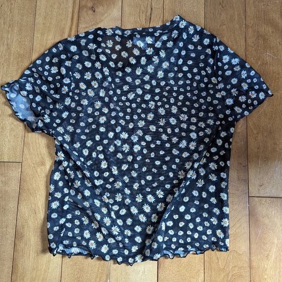 Sheer Sunflower Cropped T-Shirt - Live in the Moment - Picture 3 of 5